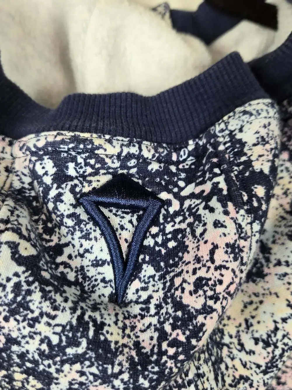 Ivivva by Lululemon Girls 14 Full Zip Hoodie Pink Blue Printed Athletic Jacket